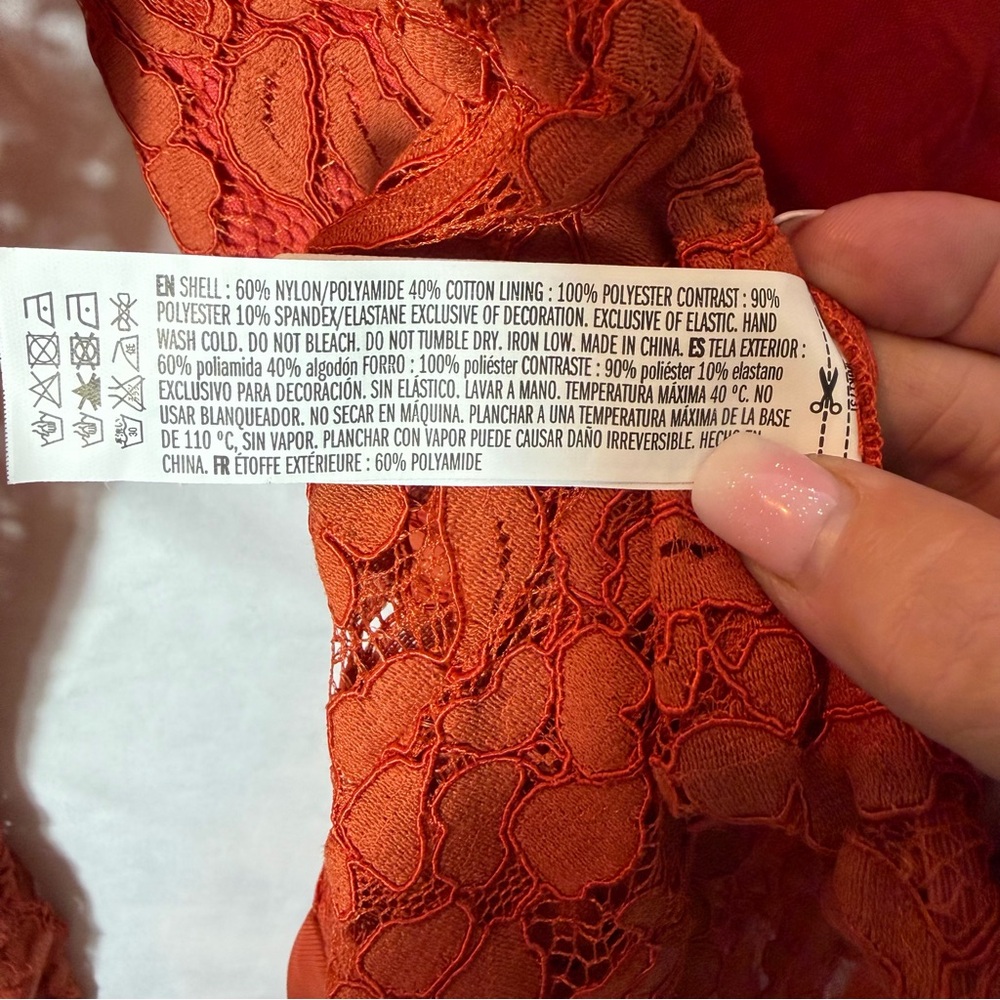 Endless Rose NWT Women’s Rust Orange Lace Long Bell Sleeve Bodysuit Size Large. - Picture 15 of 16
